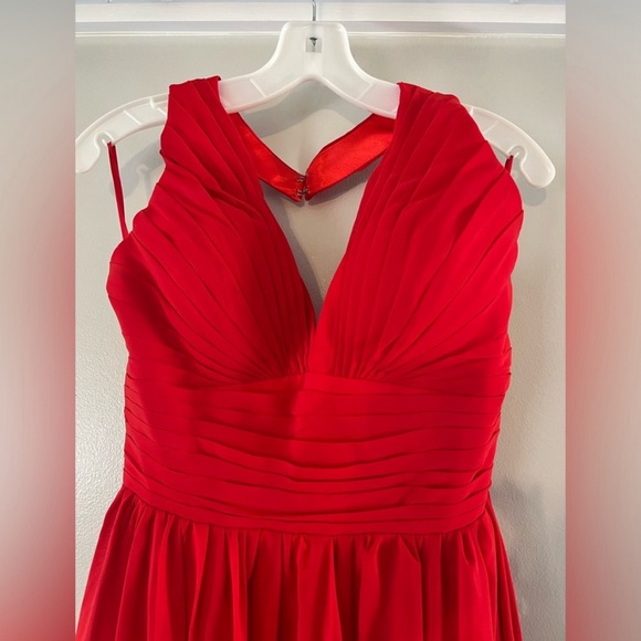 NWOT Formal Halter Dress - Picture 4 of 4